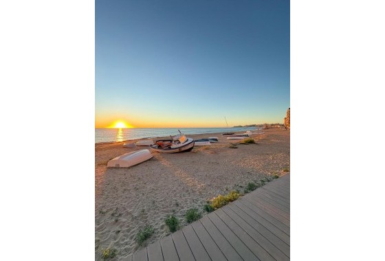 Apartamento / piso - Reventa - Torrelamata - Costa Blanca