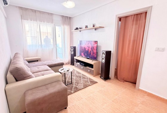 Apartamento / piso - Reventa - Torrevieja - Centro - Muelle Pesquero