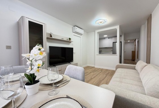 Apartamento / piso - Reventa - Torrevieja - Centro