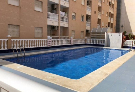 Apartamento / piso - Reventa - Torrevieja - Estacion de autobuses