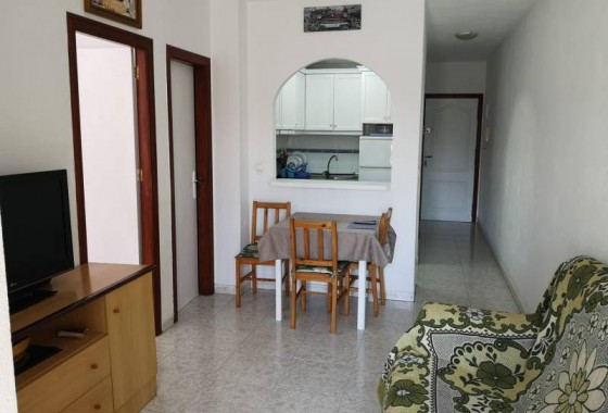 Apartamento / piso - Reventa - Torrevieja - Estacion de autobuses