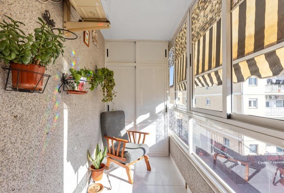 Apartamento / piso - Reventa - Torrevieja - Estacion de autobuses