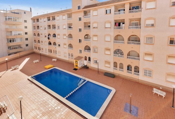 Apartamento / piso - Reventa - Torrevieja - Estacion de autobuses