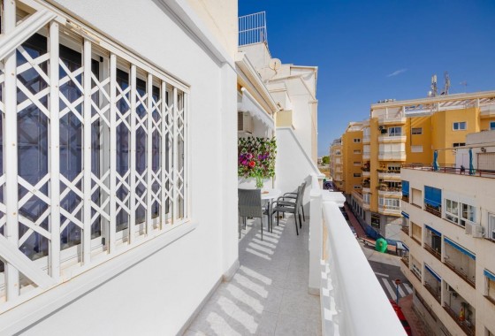 Apartamento / piso - Reventa - Torrevieja - Estacion de autobuses