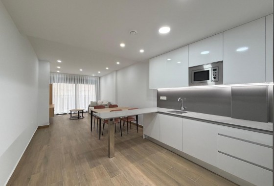 Apartamento / piso - Reventa - Torrevieja - Estacion de autobuses