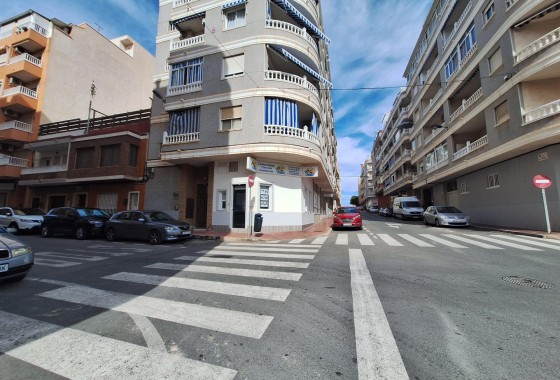 Apartamento / piso - Reventa - Torrevieja - Estacion de autobuses