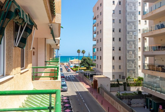 Apartamento / piso - Reventa - Torrevieja - La Mata pueblo