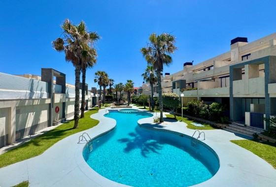Apartamento / piso - Reventa - Torrevieja - La Mata