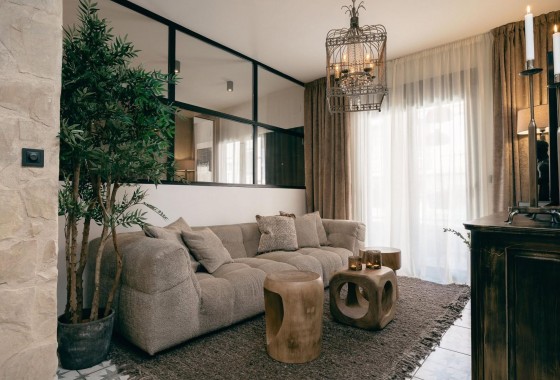 Apartamento / piso - Reventa - Torrevieja - Las Piscinas Naturales