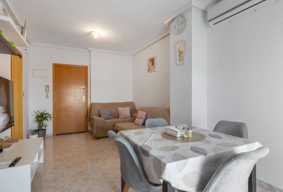 Apartamento / piso - Reventa - Torrevieja - Nueva Torrevieja