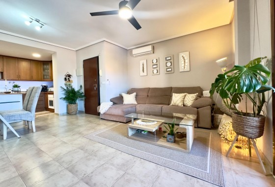 Apartamento / piso - Reventa - Torrevieja - Nueva Torrevieja