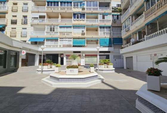 Apartamento / piso - Reventa - Torrevieja - Playa de los Locos
