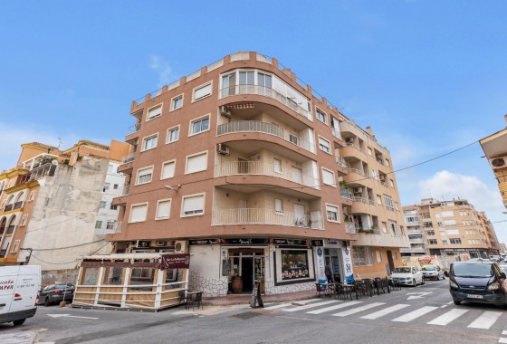 Apartamento / piso - Reventa - Torrevieja - Playa del cura
