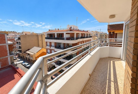 Apartamento / piso - Reventa - Torrevieja - Playa del cura