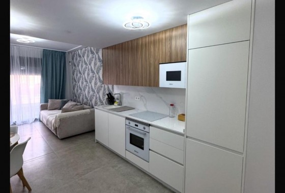 Apartamento / piso - Reventa - Torrevieja - Playa del Cura