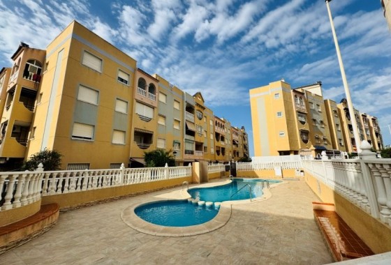 Apartment / flat - Resale - La Mata - Costa Blanca