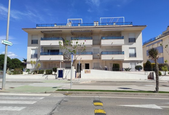 Apartment / flat - Resale - Mil Palmeras - W-94974