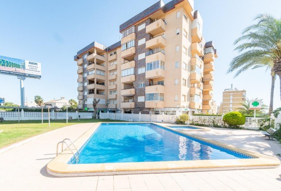 Apartment / flat - Resale - Orihuela Costa - La Zenia