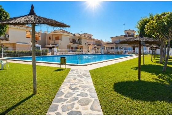 Apartment / flat - Resale - Orihuela Costa - Playa Flamenca