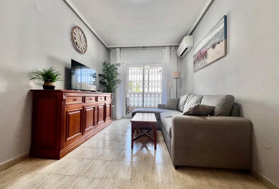 Apartment / flat - Resale - Torrevieja - Acequion