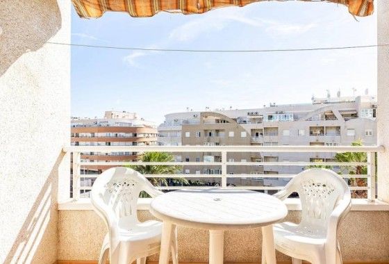 Apartment / flat - Resale - Torrevieja - Centro