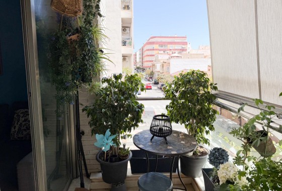 Apartment / flat - Resale - Torrevieja - Costa Blanca