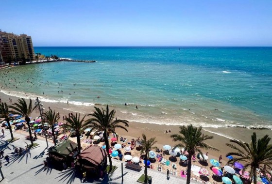 Apartment / flat - Resale - Torrevieja - Costa Blanca