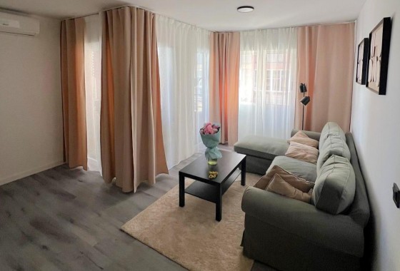 Apartment / flat - Resale - Torrevieja - Curva del Palangre