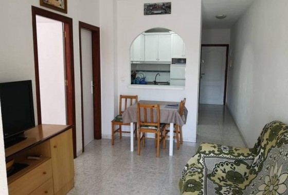 Apartment / flat - Resale - Torrevieja - Estacion de autobuses