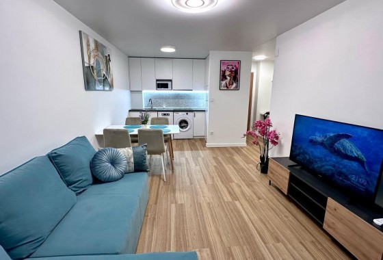 Apartment / flat - Resale - Torrevieja - Estacion de autobuses