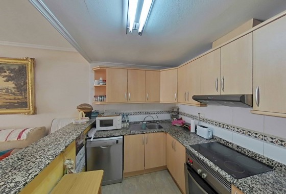 Apartment / flat - Resale - Torrevieja - Estacion de autobuses