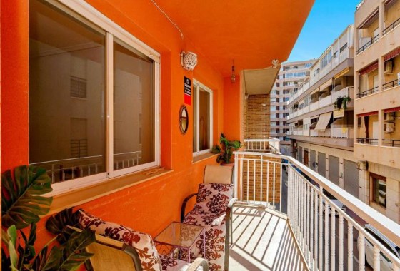 Apartment / flat - Resale - Torrevieja - IC-89112