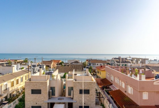 Apartment / flat - Resale - Torrevieja - La Mata