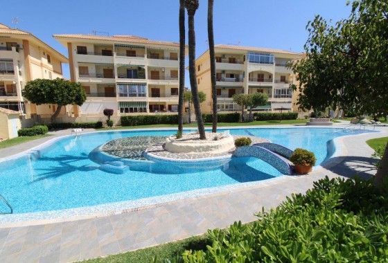 Apartment / flat - Resale - Torrevieja - La Mata
