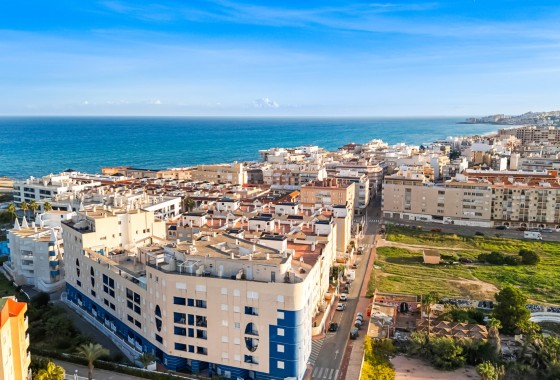Apartment / flat - Resale - Torrevieja - La Mata