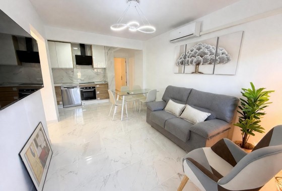 Apartment / flat - Resale - Torrevieja - Parque de las Naciones