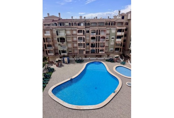 Apartment / flat - Resale - Torrevieja - PARQUE DE LAS NACIONES