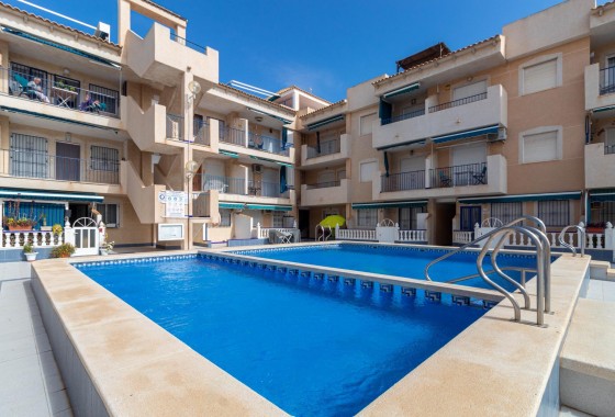 Apartment / flat - Resale - Torrevieja - Playa de los Naufragos