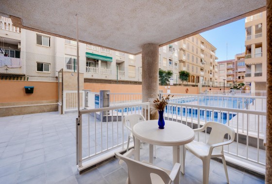 Apartment / flat - Resale - Torrevieja - playa de los naufragos