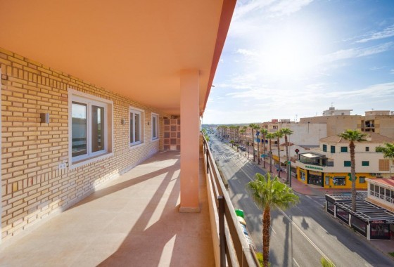 Apartment / flat - Resale - Torrevieja - playa de los naufragos