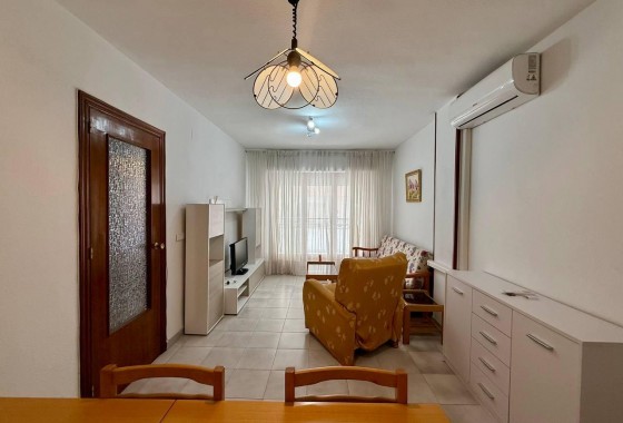 Apartment / flat - Resale - Torrevieja - Playa del Cura