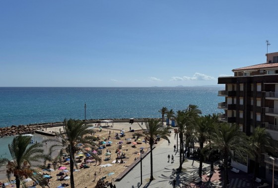 Apartment / flat - Resale - Torrevieja - Playa del Cura