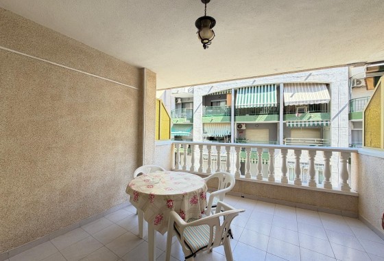 Apartment / flat - Resale - Torrevieja - Playa del Cura