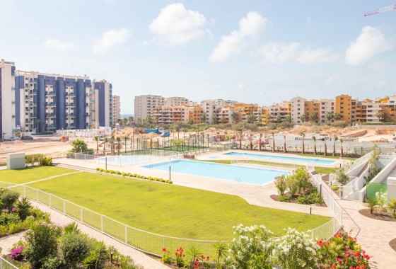 Apartment / flat - Resale - Torrevieja - Punta prima