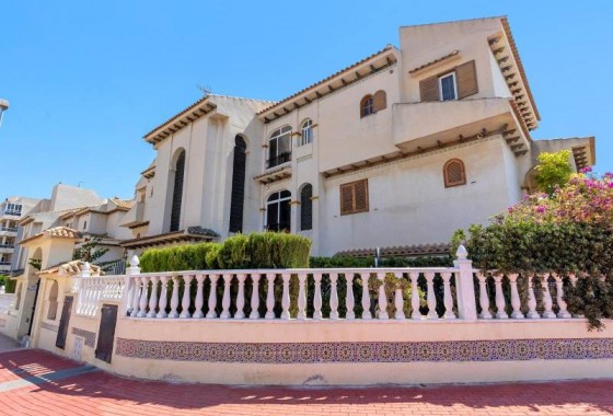 Apartment / flat - Resale - Torrevieja - Torreblanca