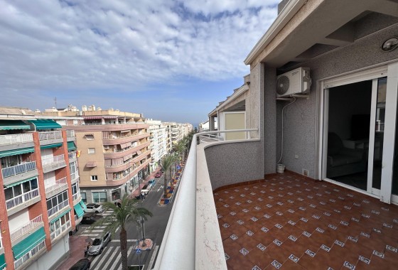 Appartement - Location à long terme - Torrevieja - Habaneras