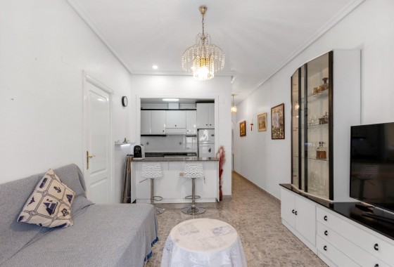 Appartement - Revente - Torrevieja - Centro - Muelle Pesquero