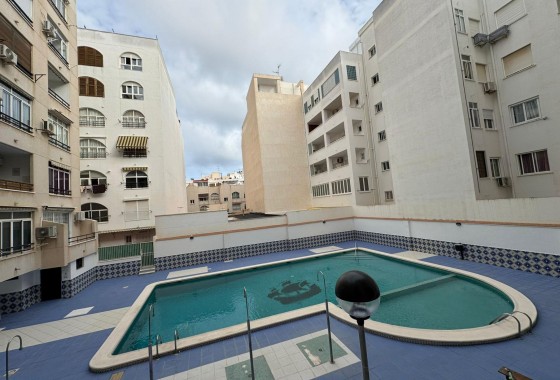 Appartement - Revente - Torrevieja - Estacion de autobuses