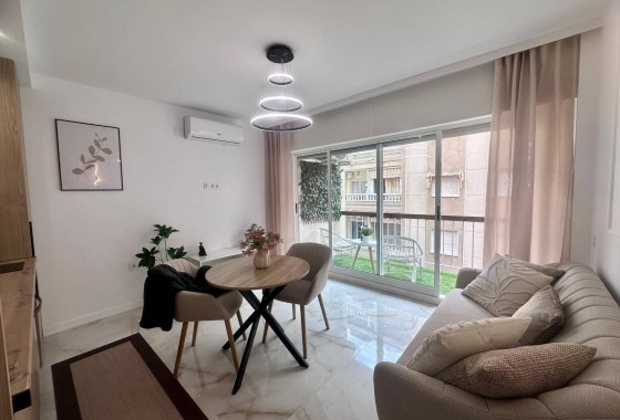 Appartement - Revente - Torrevieja - Estacion de autobuses