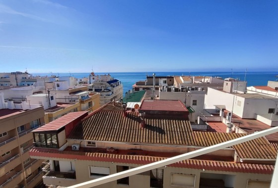 Ático - Reventa - Torrevieja - Paseo maritimo
